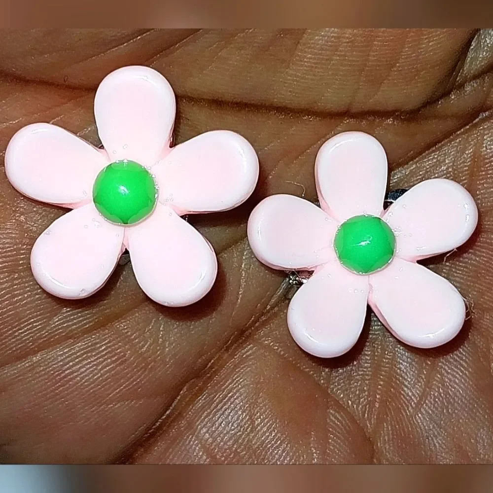 Beautiful girls pink floral clip-on earrings for kids